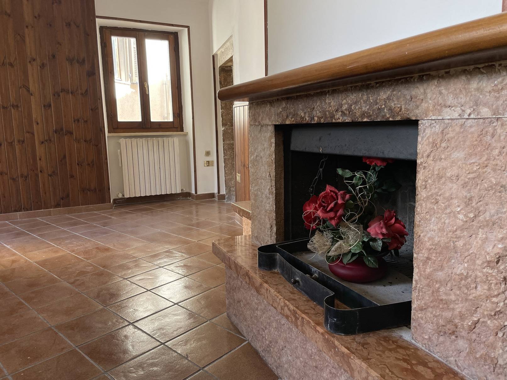 Appartamento in vendita a Cerreto di Spoleto, Cerreto di Spoleto - Centro