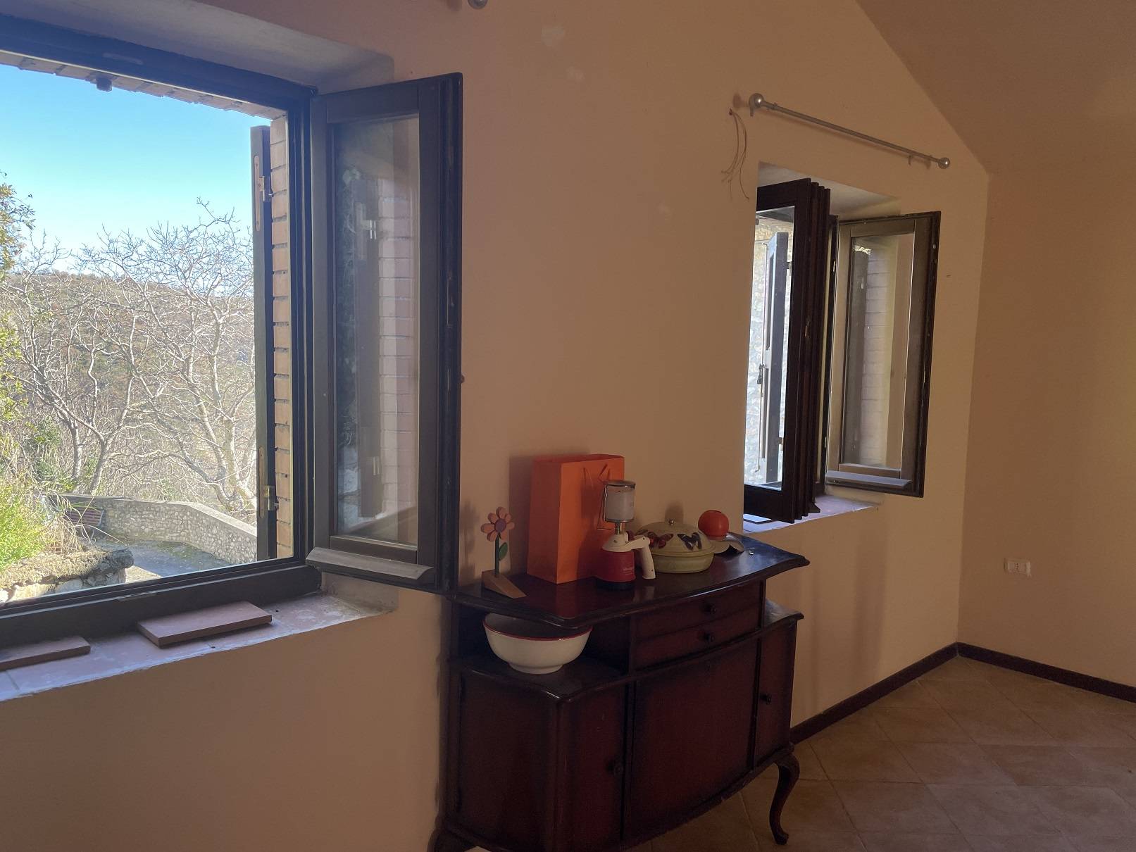 Loft - openspace in vendita a Vallo di Nera, Piedilacosta