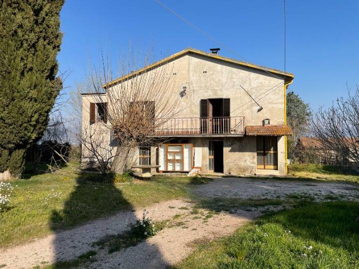 Casa semi indipendente in vendita a Montefalco