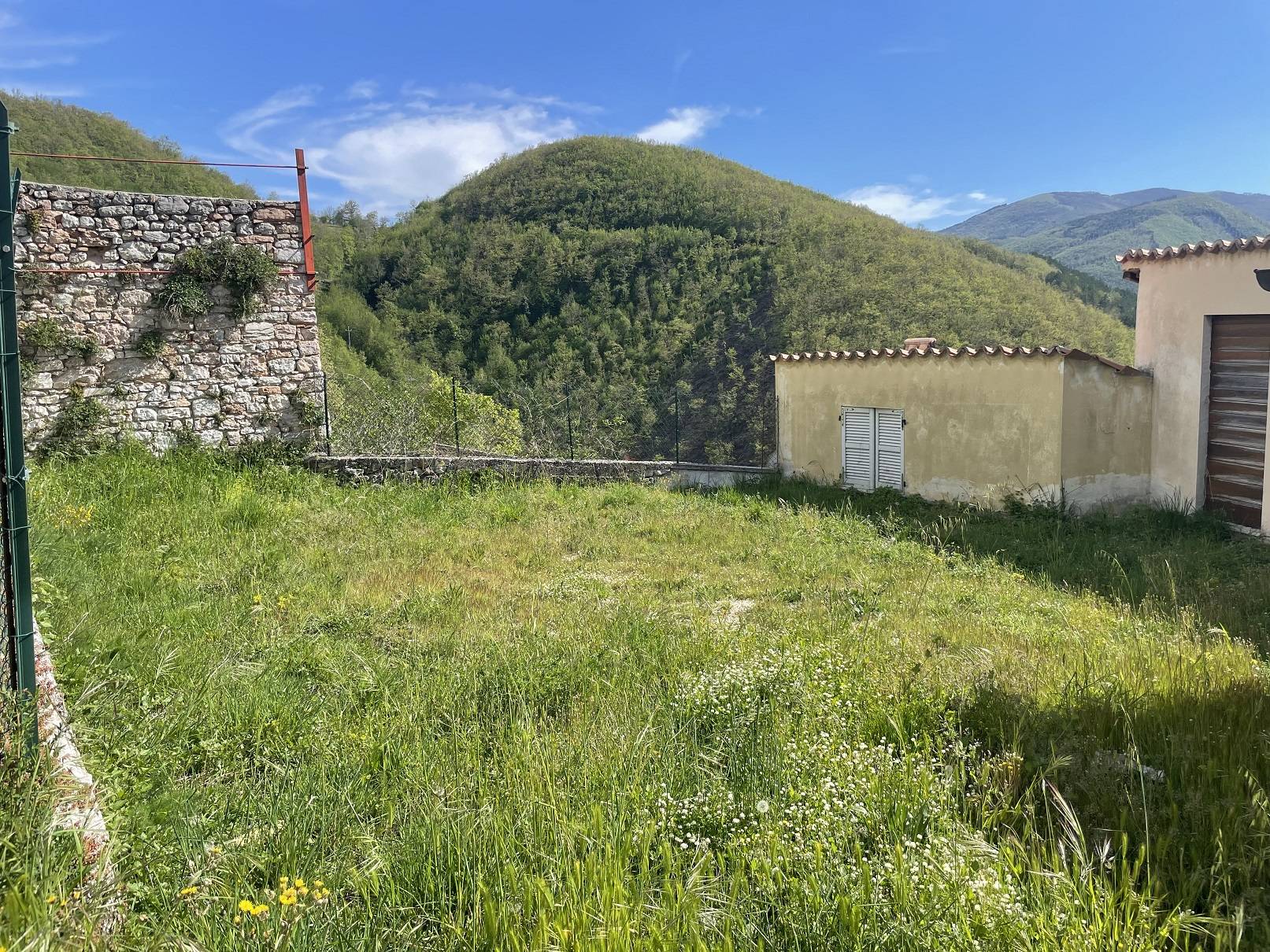 Porzione di Casa in vendita a Foligno
