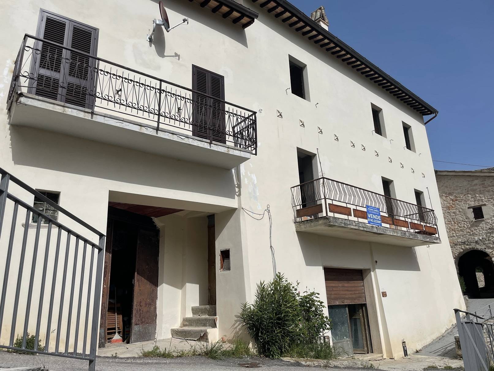 Casa semi indipendente in vendita a Sellano, Piaggia