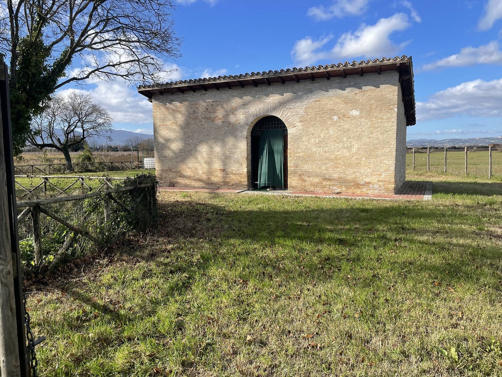 Rustico/Casale/Corte in vendita a Spoleto