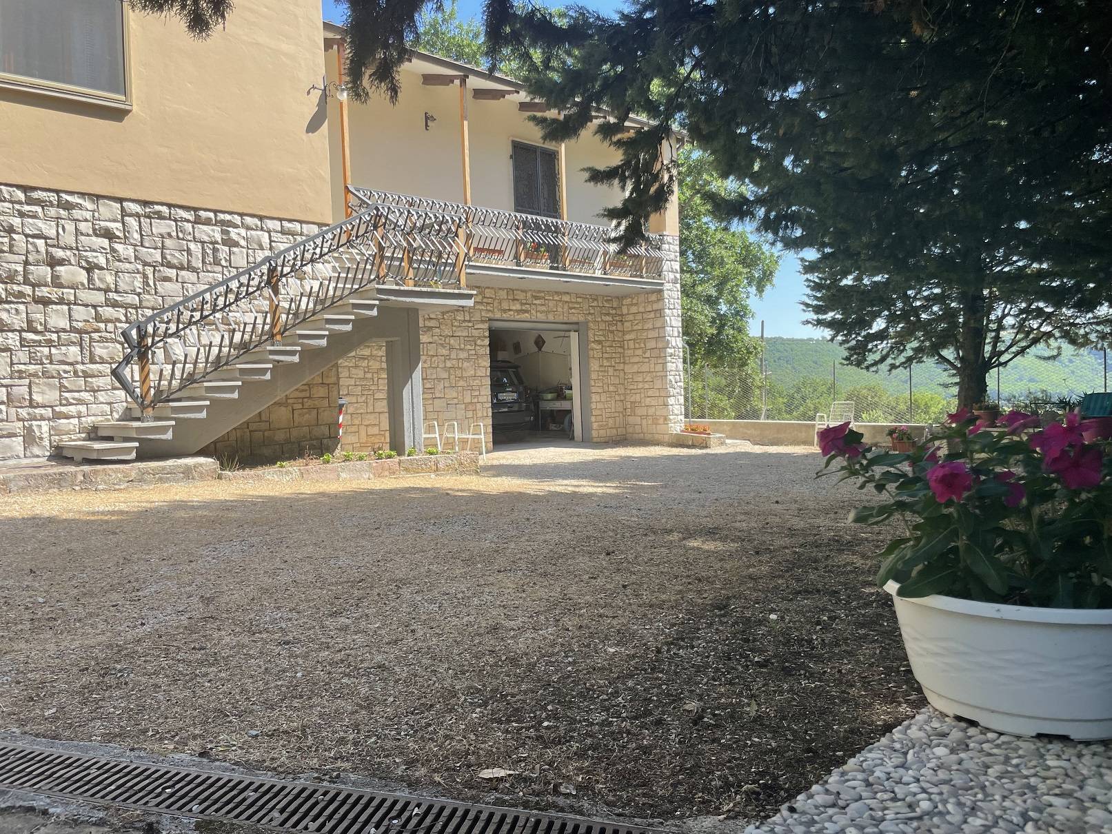 Villa in vendita a Acquasparta, Castel del Monte