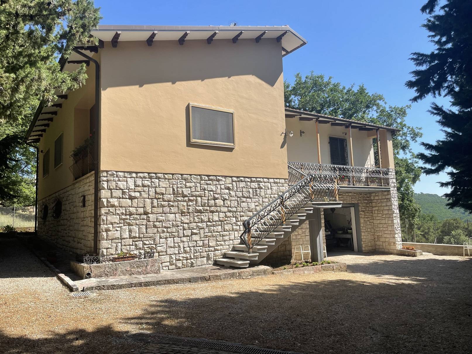 Villa in vendita a Acquasparta, Castel del Monte