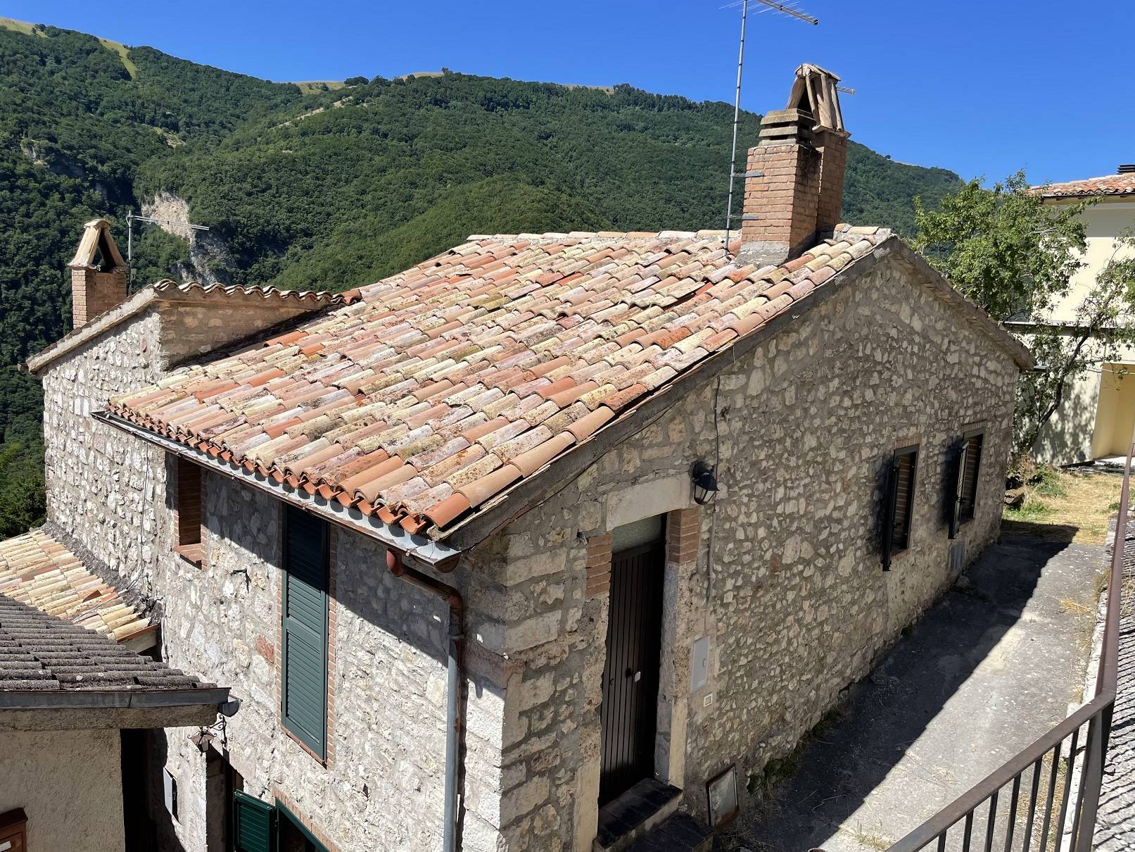 Porzione di Casa in vendita a Sant'Anatolia di Narco, Gavelli
