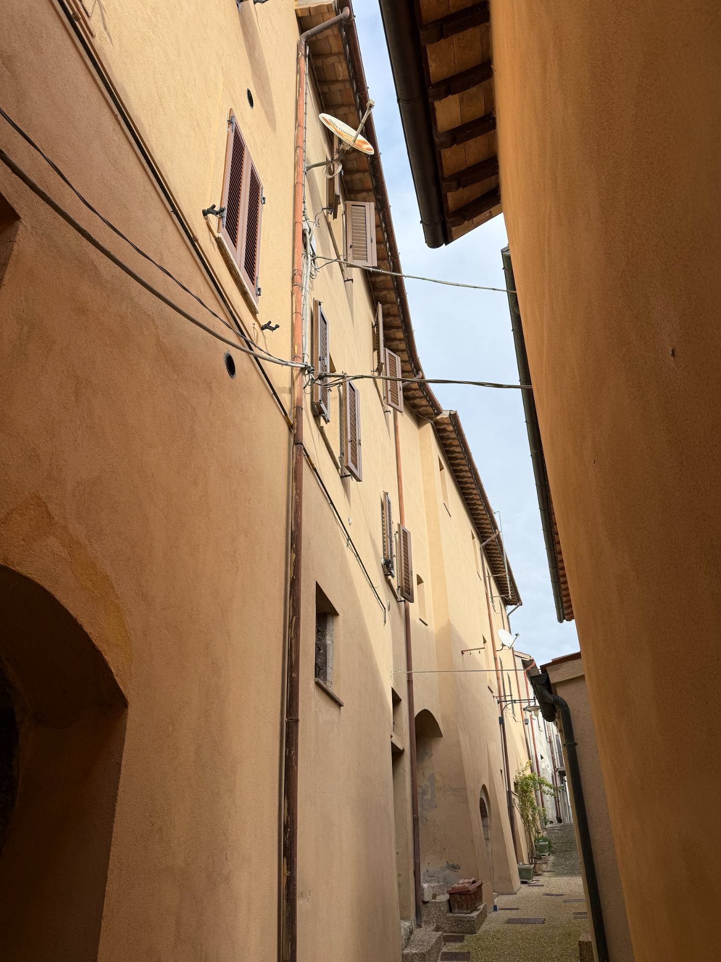 Appartamento indipendente in vendita a Cerreto di Spoleto, Triponzo