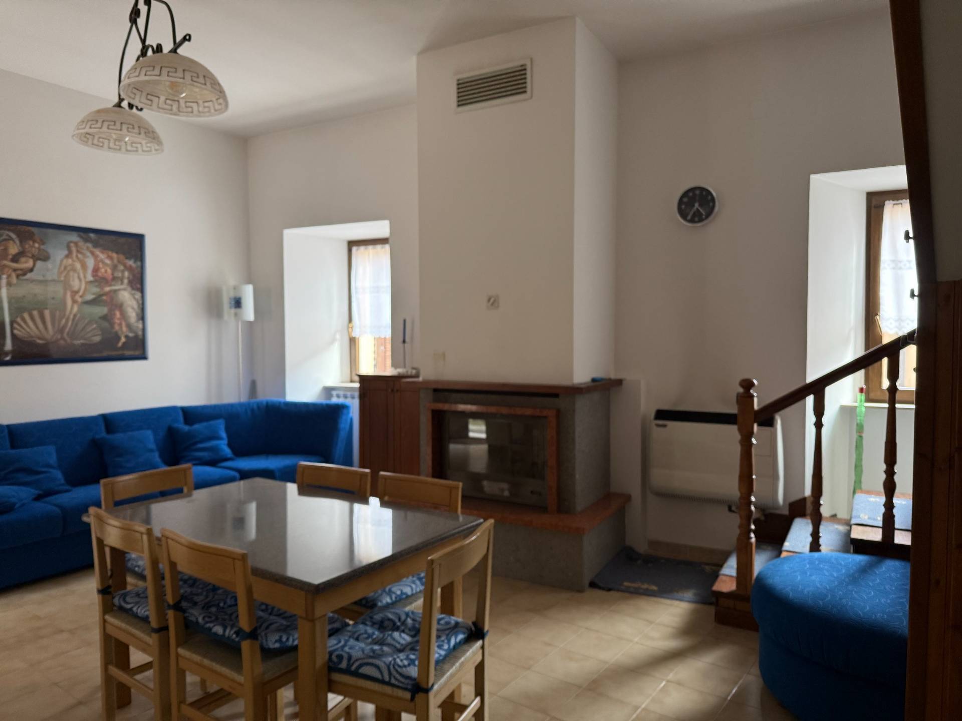 Appartamento indipendente in vendita a Cerreto di Spoleto, Triponzo