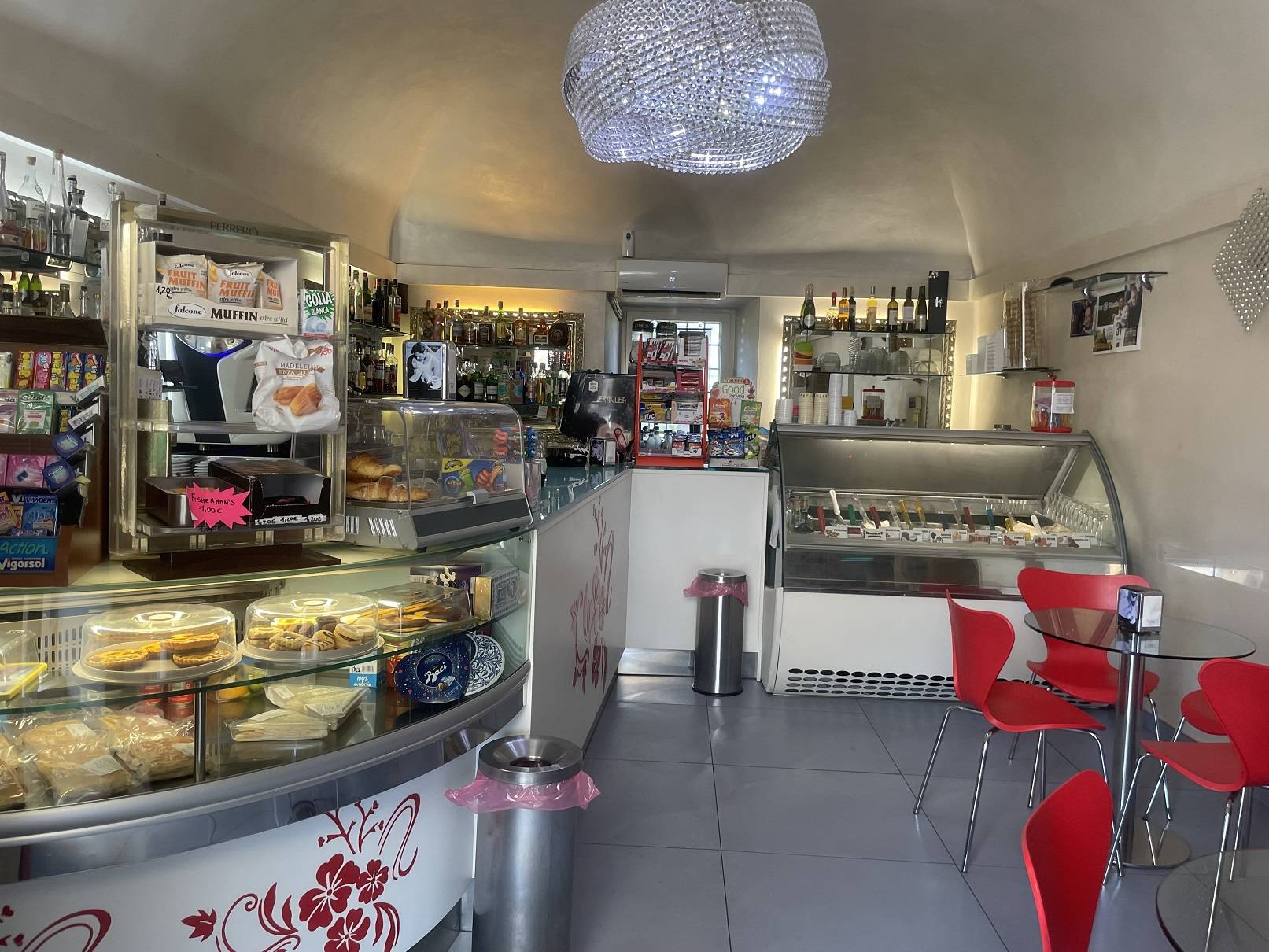 Locale commerciale in vendita a Cerreto di Spoleto, Cerreto di Spoleto - Centro