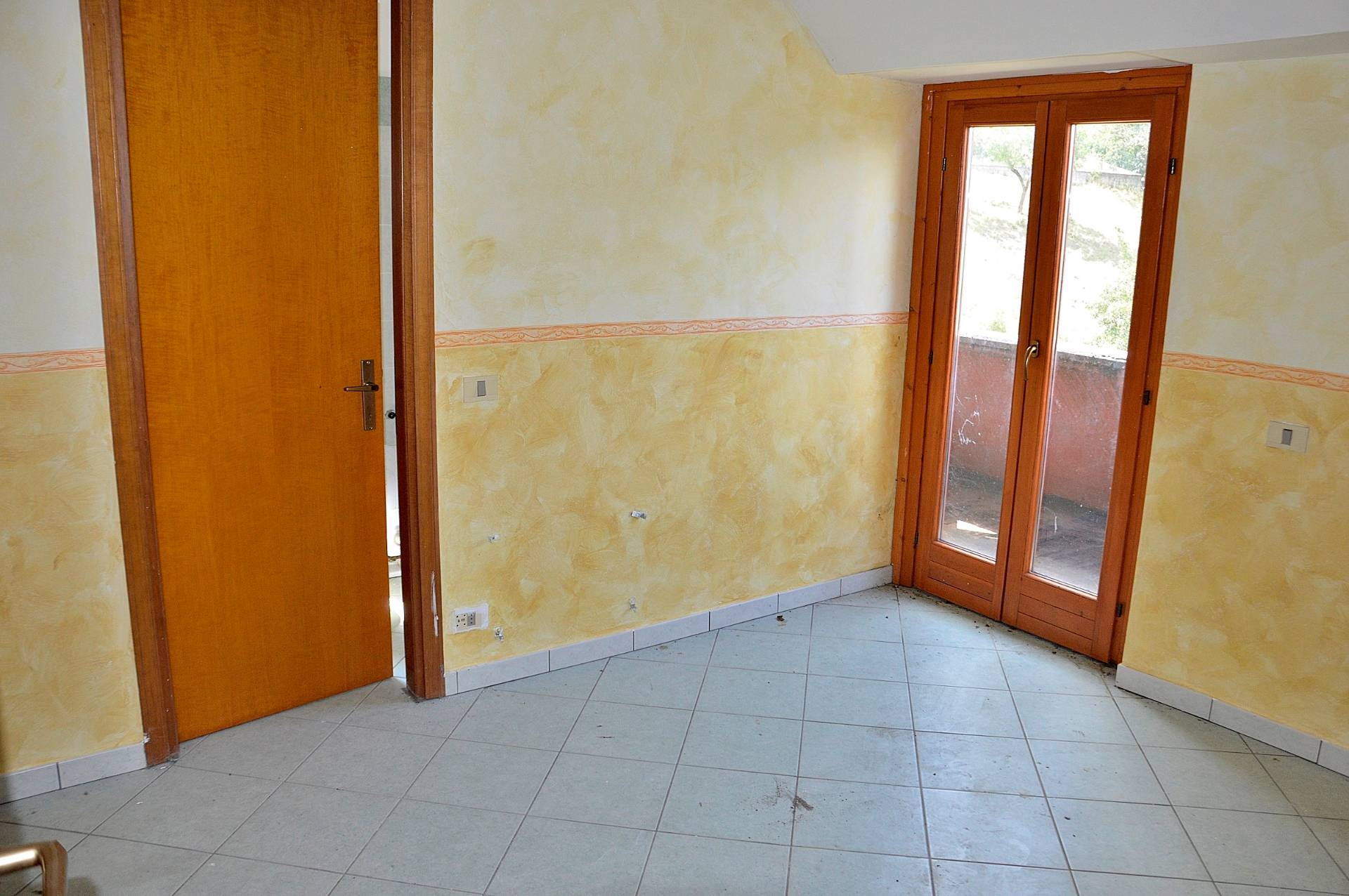 Appartamento in vendita a Cascia, Cascia