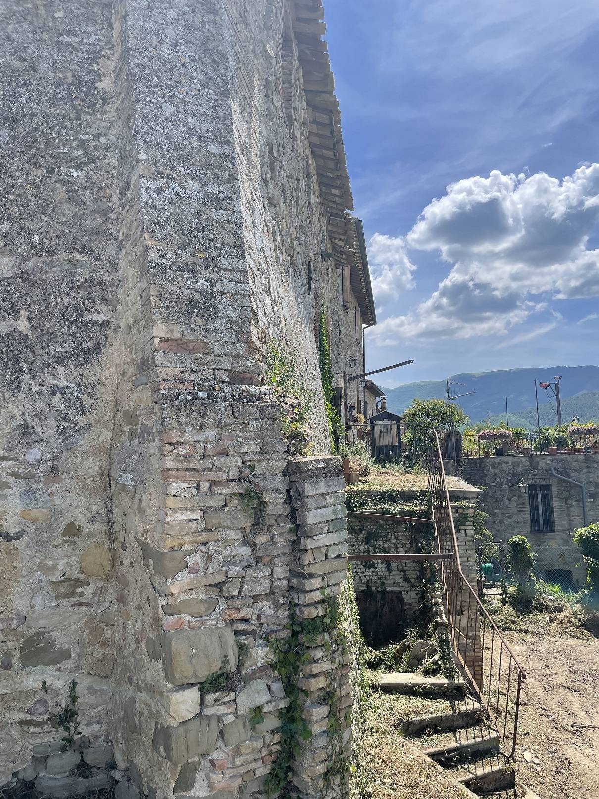 Rustico/Casale/Corte in vendita a Castel Ritaldi, Colle del Marchese