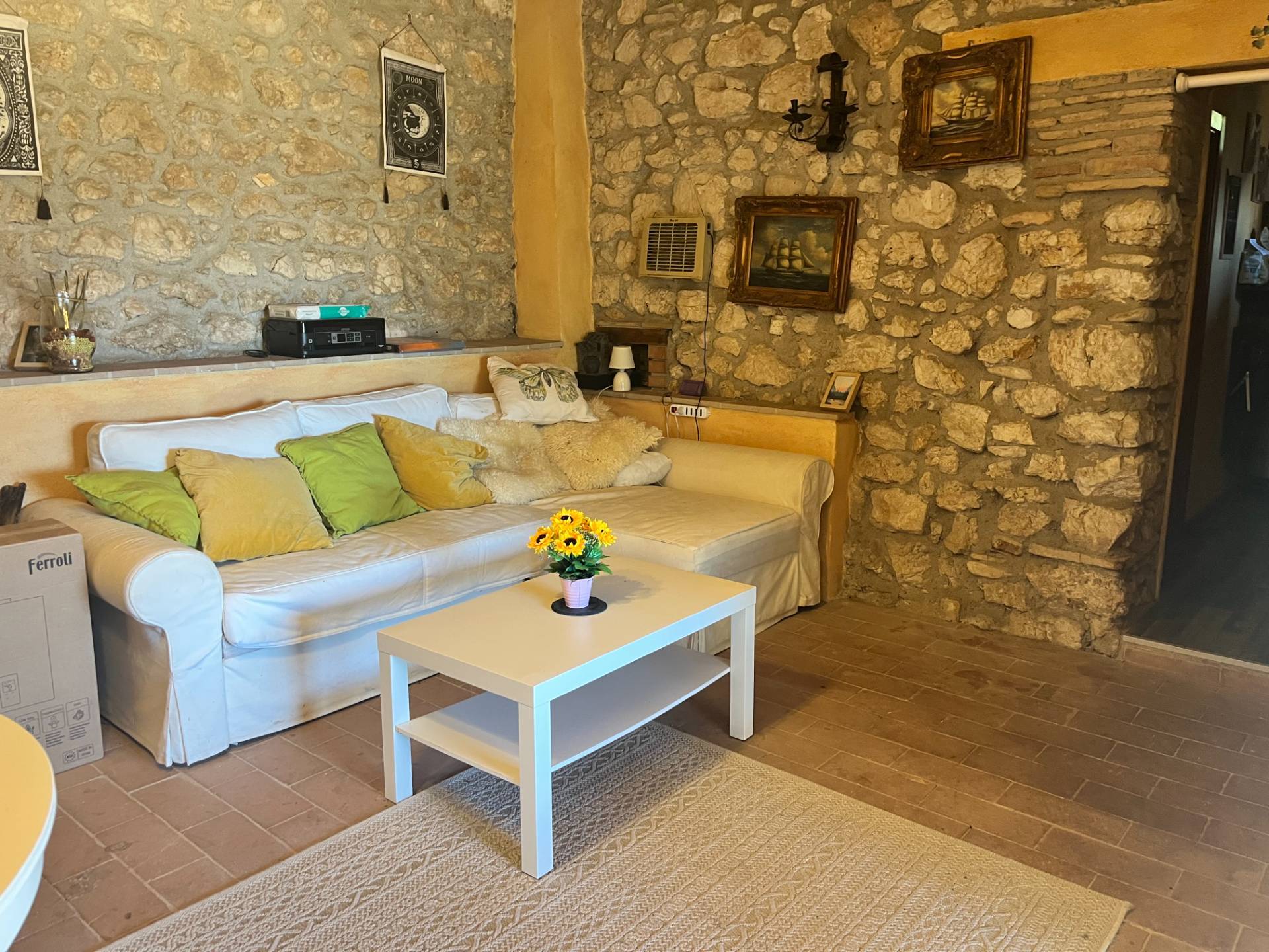 Rustico/Casale/Corte in vendita a Montefranco