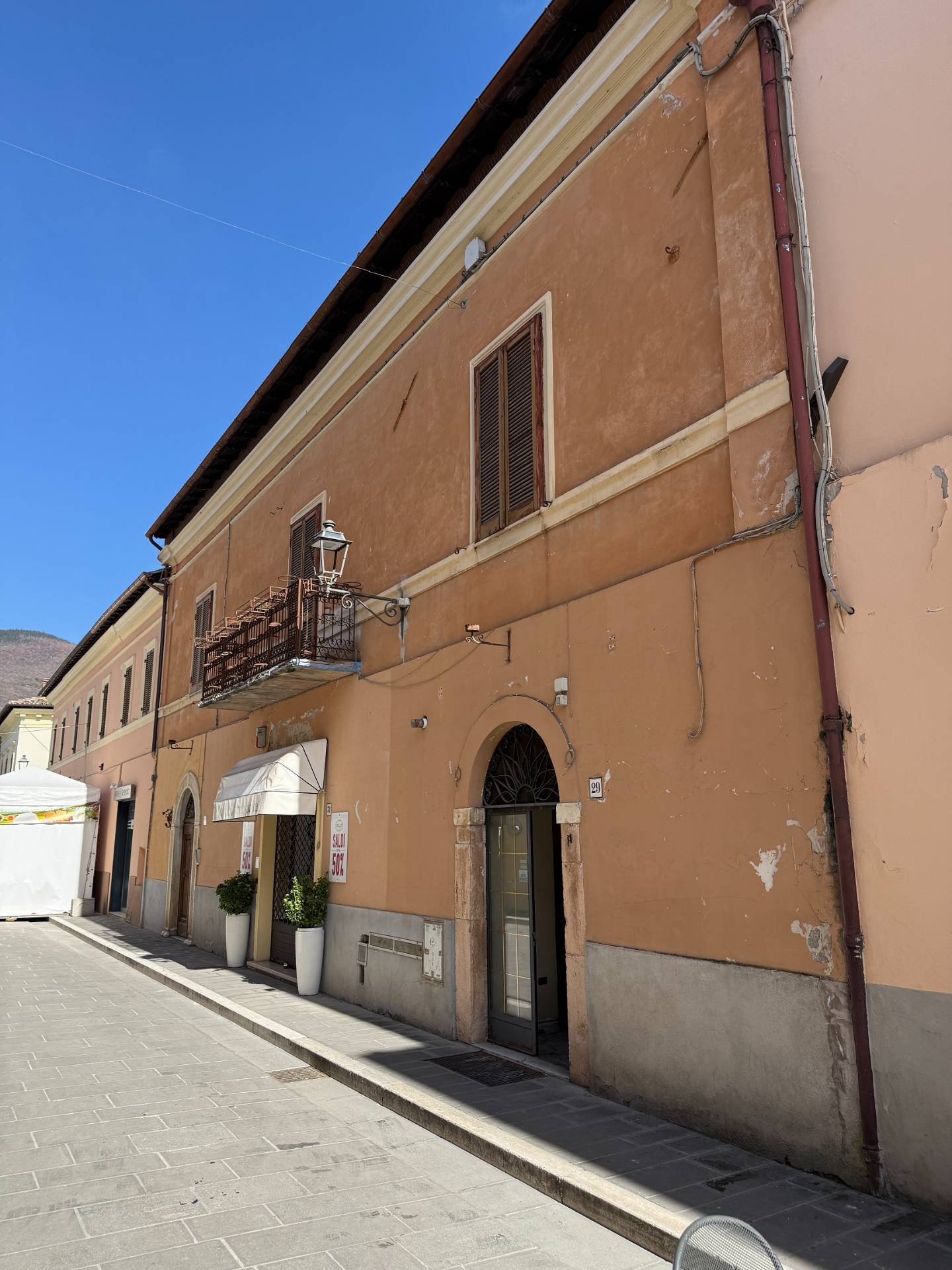 Negozio in vendita a Norcia, Norcia - Centro