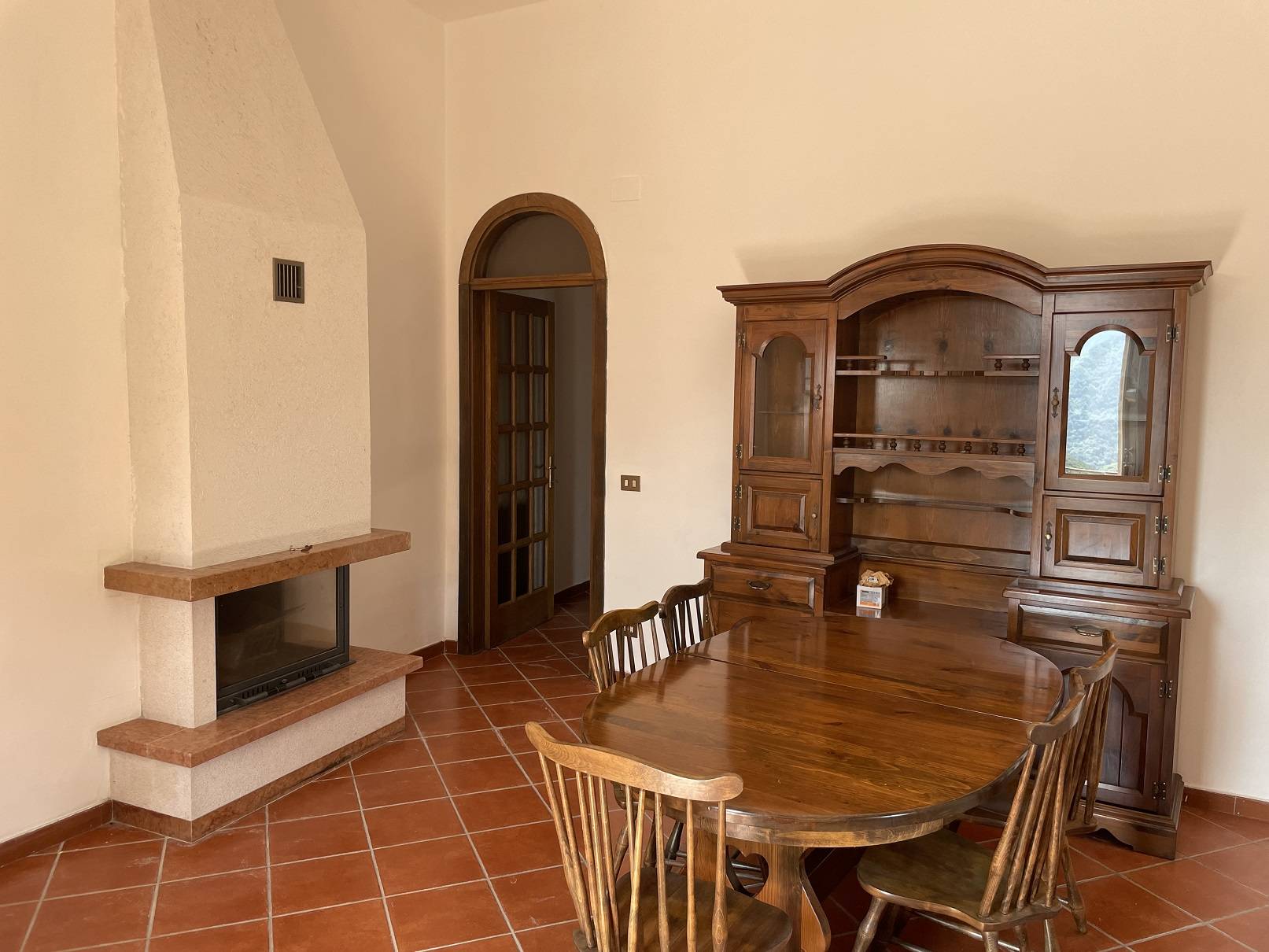 Casa semi indipendente in vendita a Cerreto di Spoleto, Cerreto di Spoleto - Centro