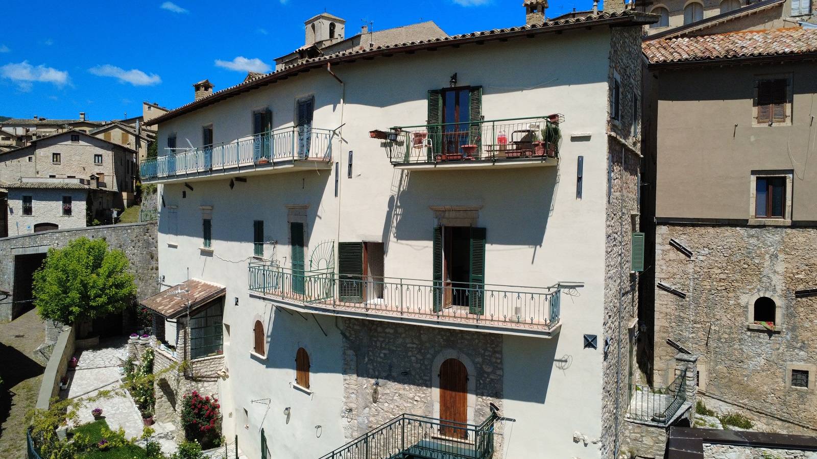 Appartamento indipendente in vendita a Monteleone di Spoleto, Monteleone di Spoleto
