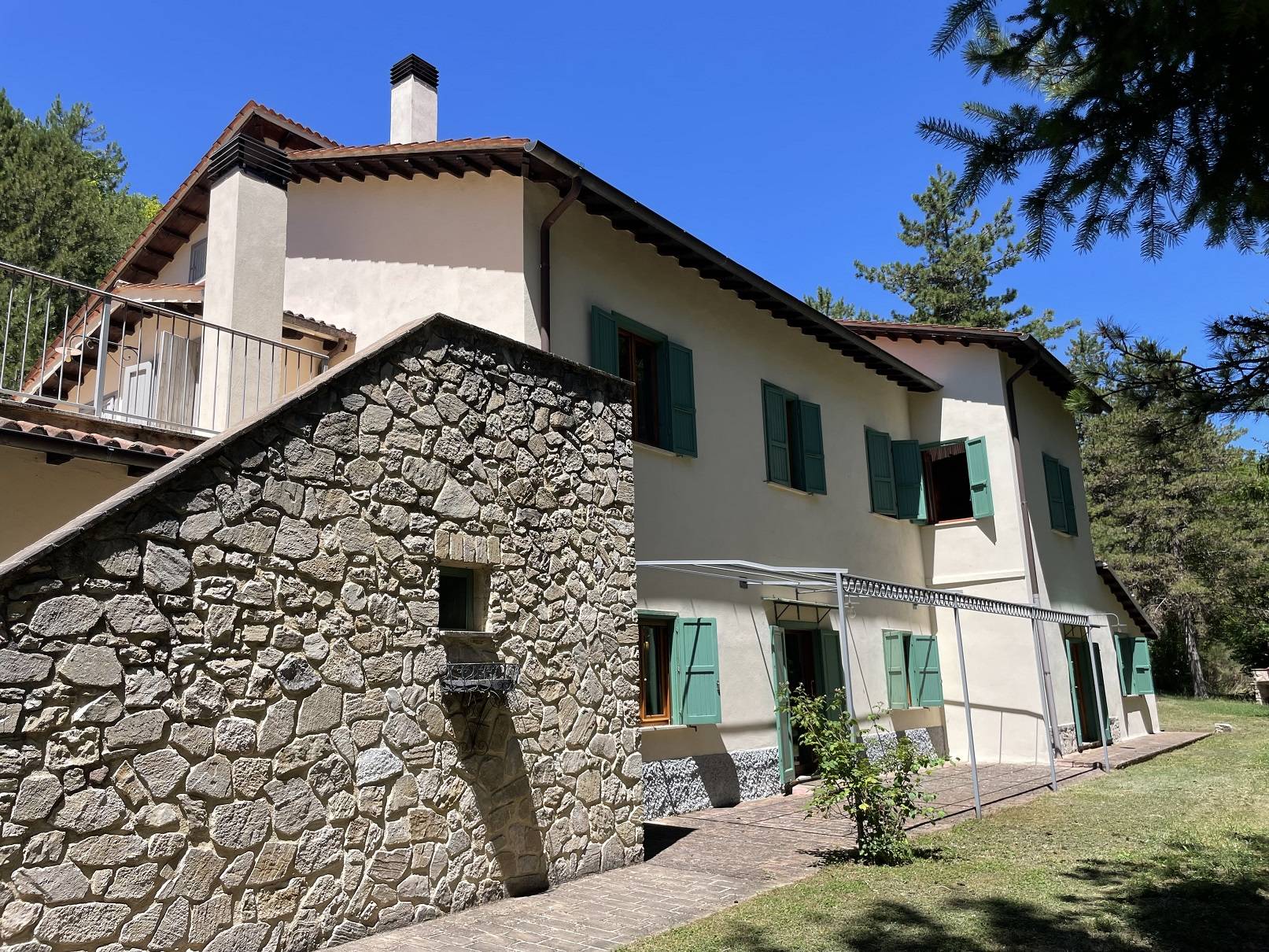 Porzione villa in vendita a Preci, Case Sparse - Saccovescio