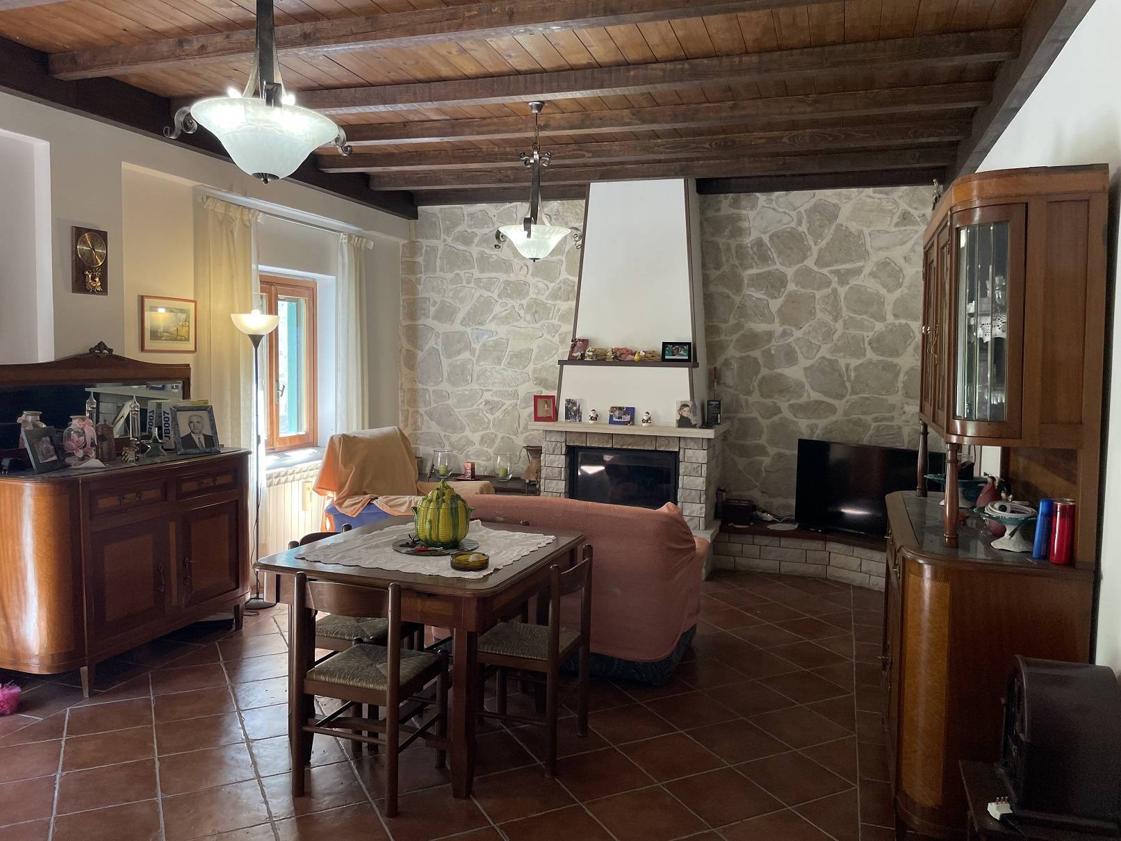 Porzione villa in vendita a Preci, Case Sparse - Saccovescio