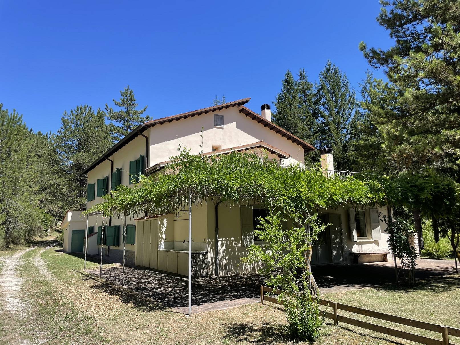Porzione villa in vendita a Preci, Case Sparse - Saccovescio