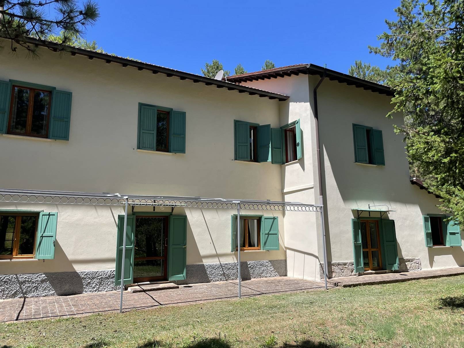 Porzione villa in vendita a Preci, Case Sparse - Saccovescio