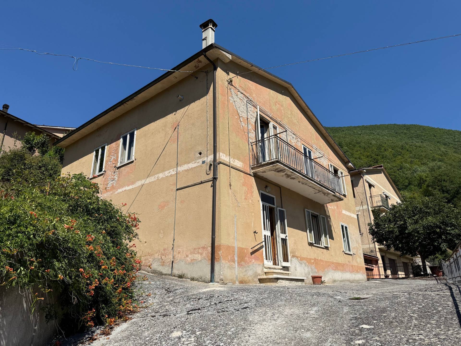 Casa indipendente in vendita a Cerreto di Spoleto, Ponte