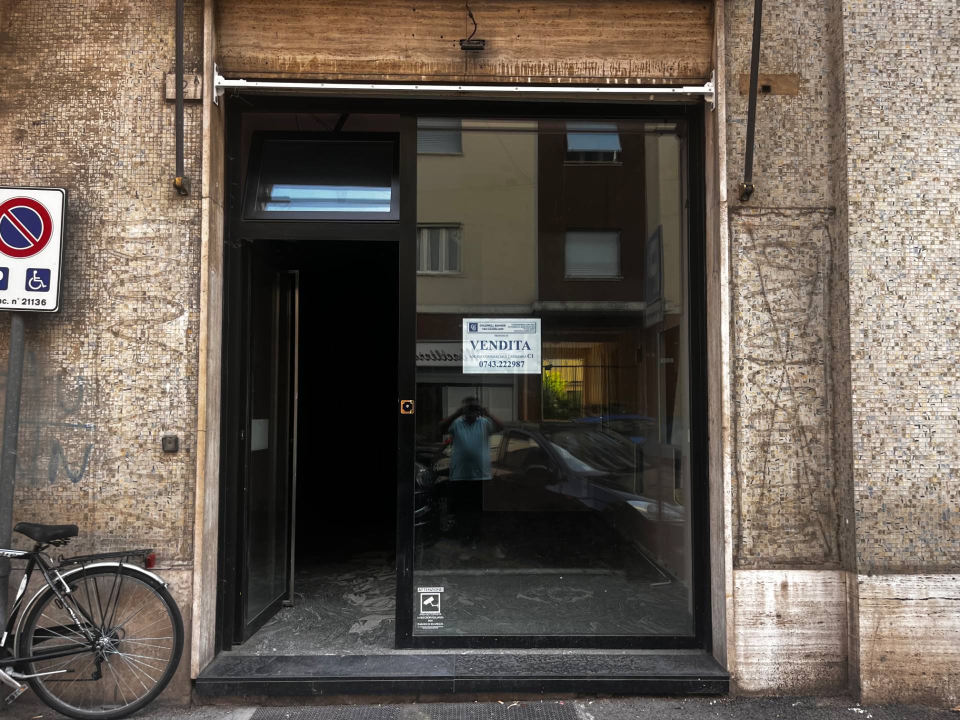Negozio in vendita a Terni, Centro