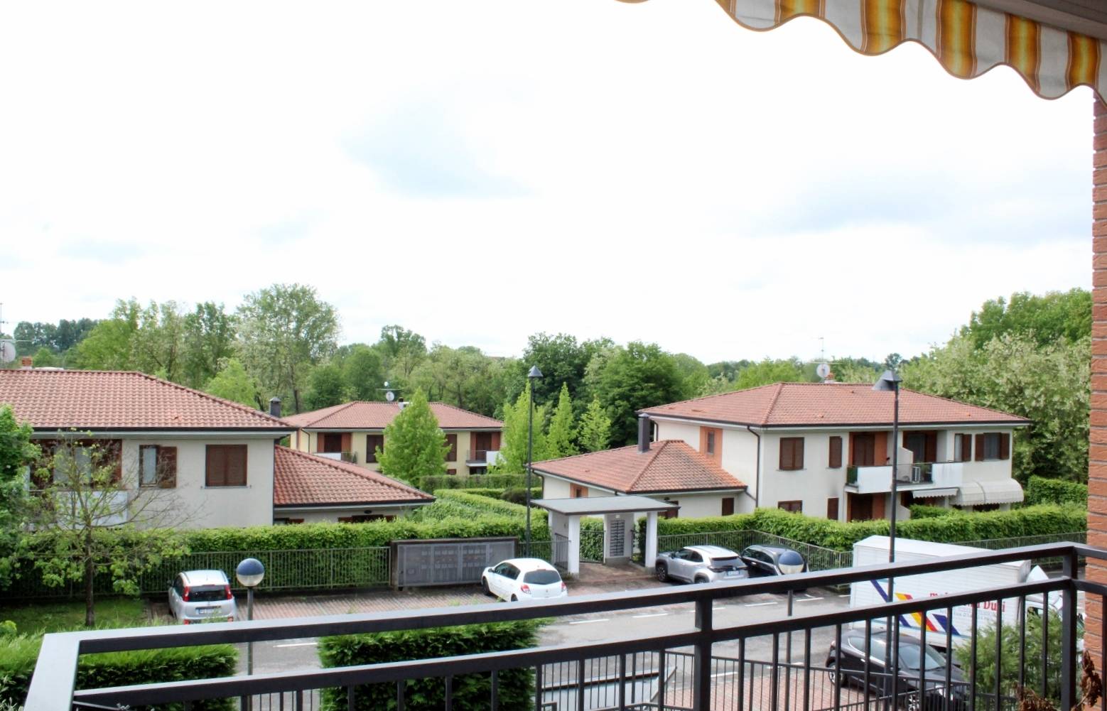 Appartamento in vendita a Montevecchia, Quattro Strade