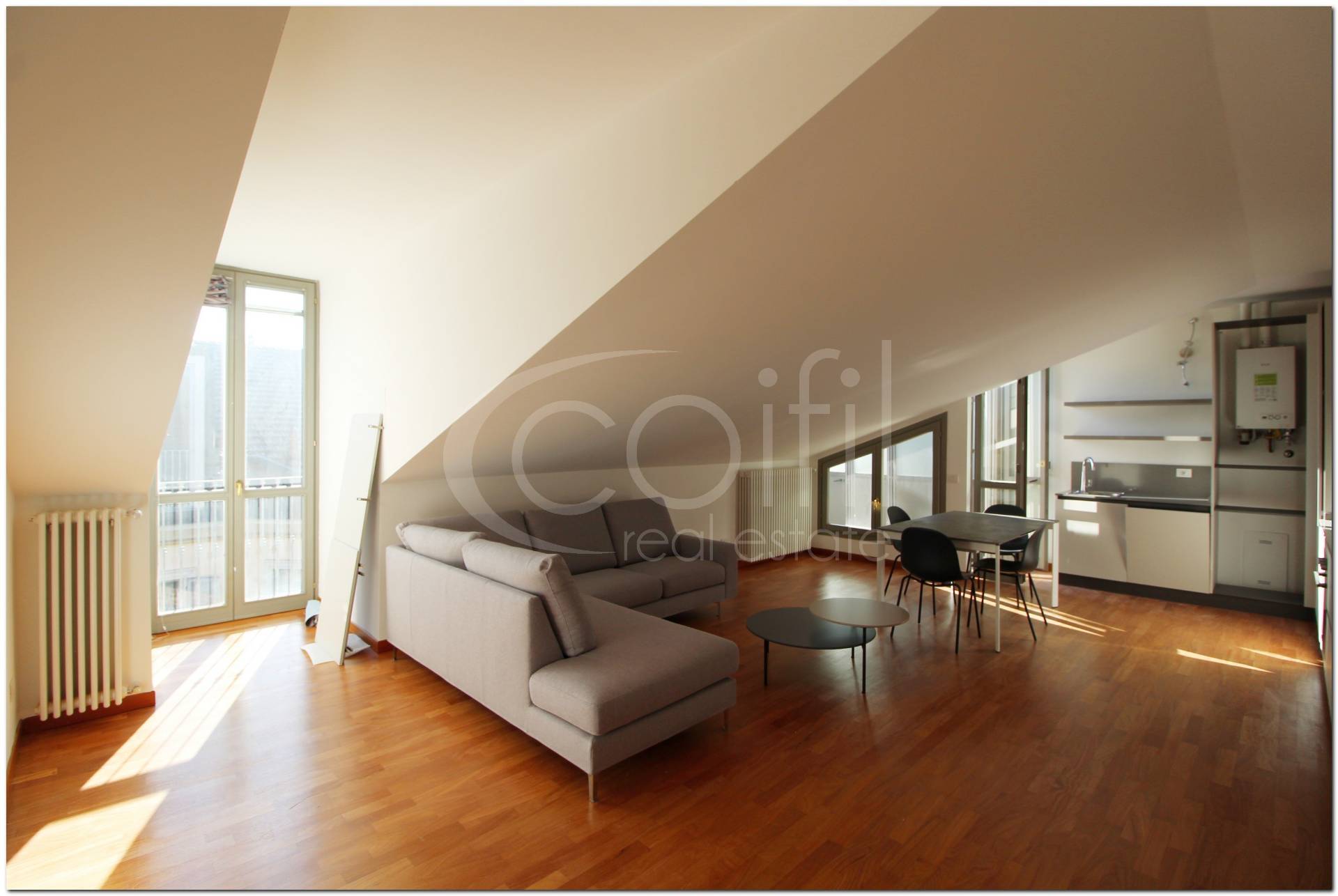 Appartamento in affitto a Milano, Centro Storico