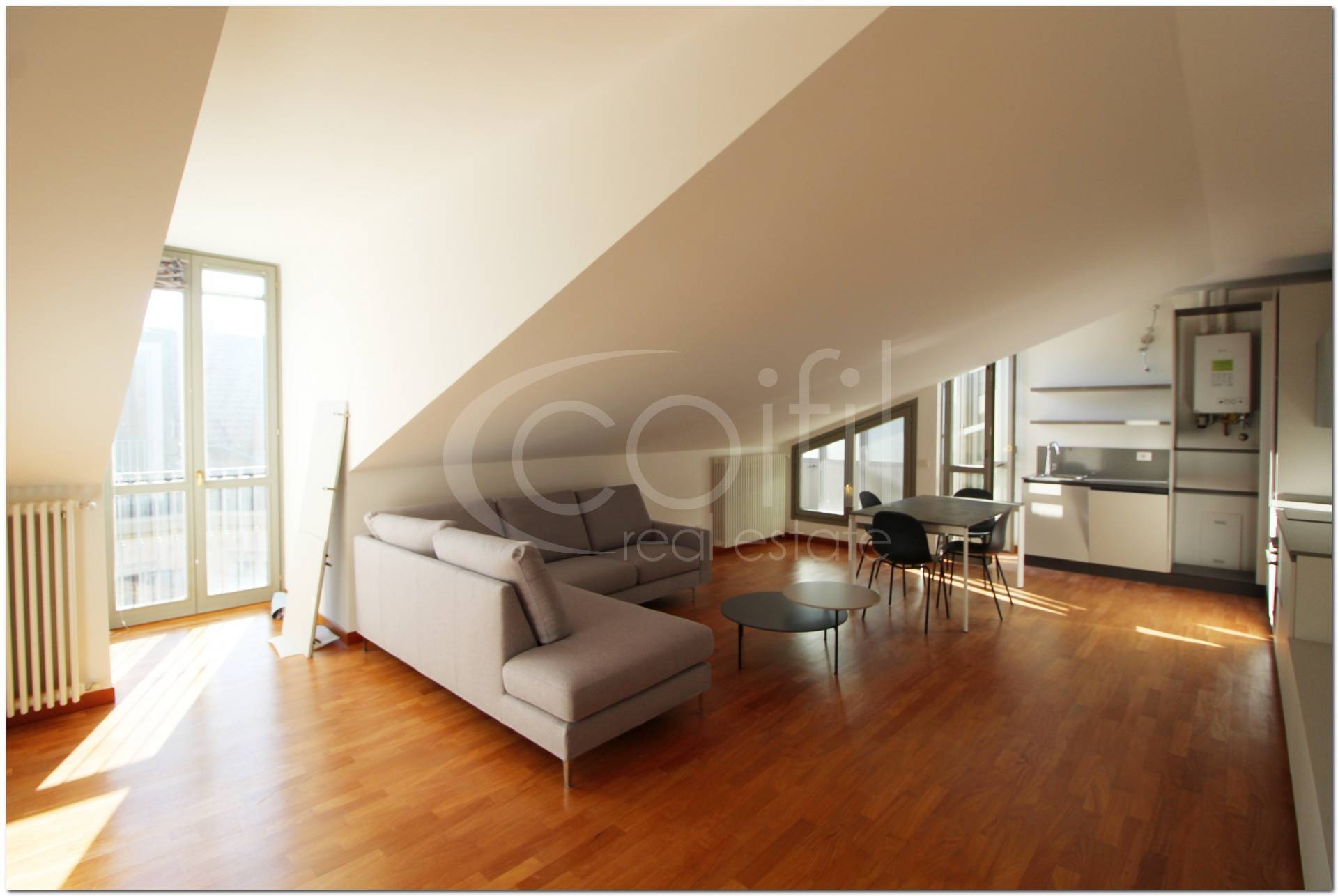 Appartamento in affitto a Milano, Centro Storico