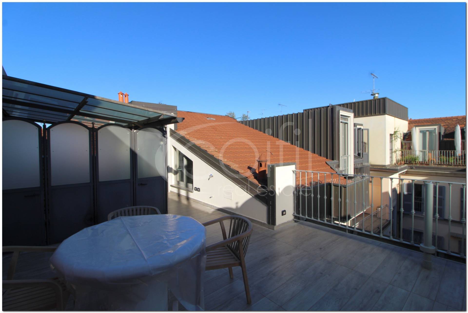 Appartamento in affitto a Milano, Centro Storico