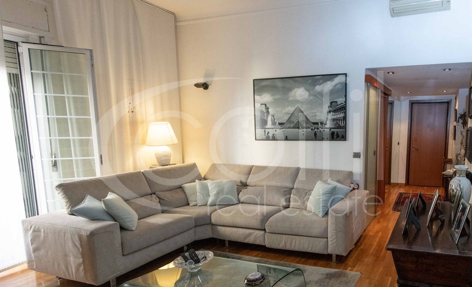 Appartamento in vendita a Milano, P.ta Venezia