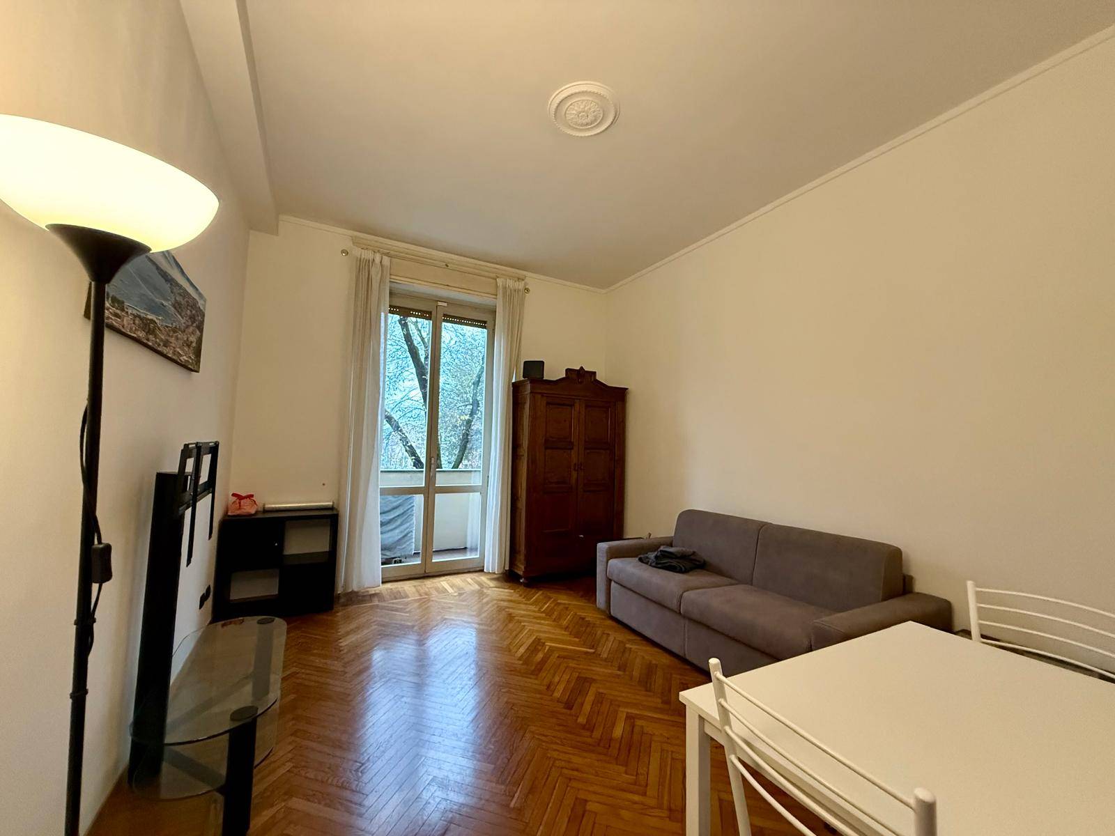 Appartamento in affitto a Milano, Firenze