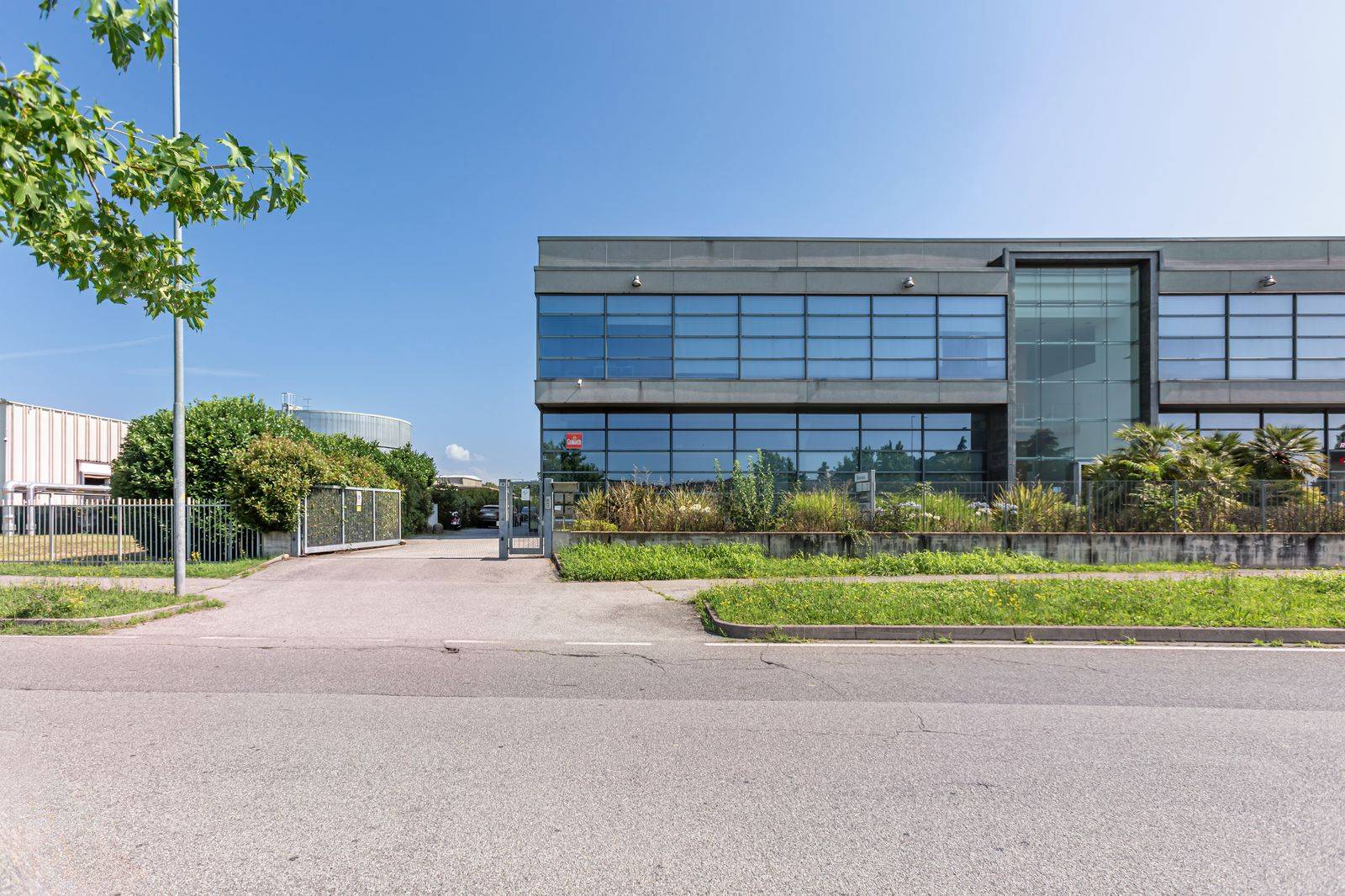 Laboratorio in vendita a Villasanta