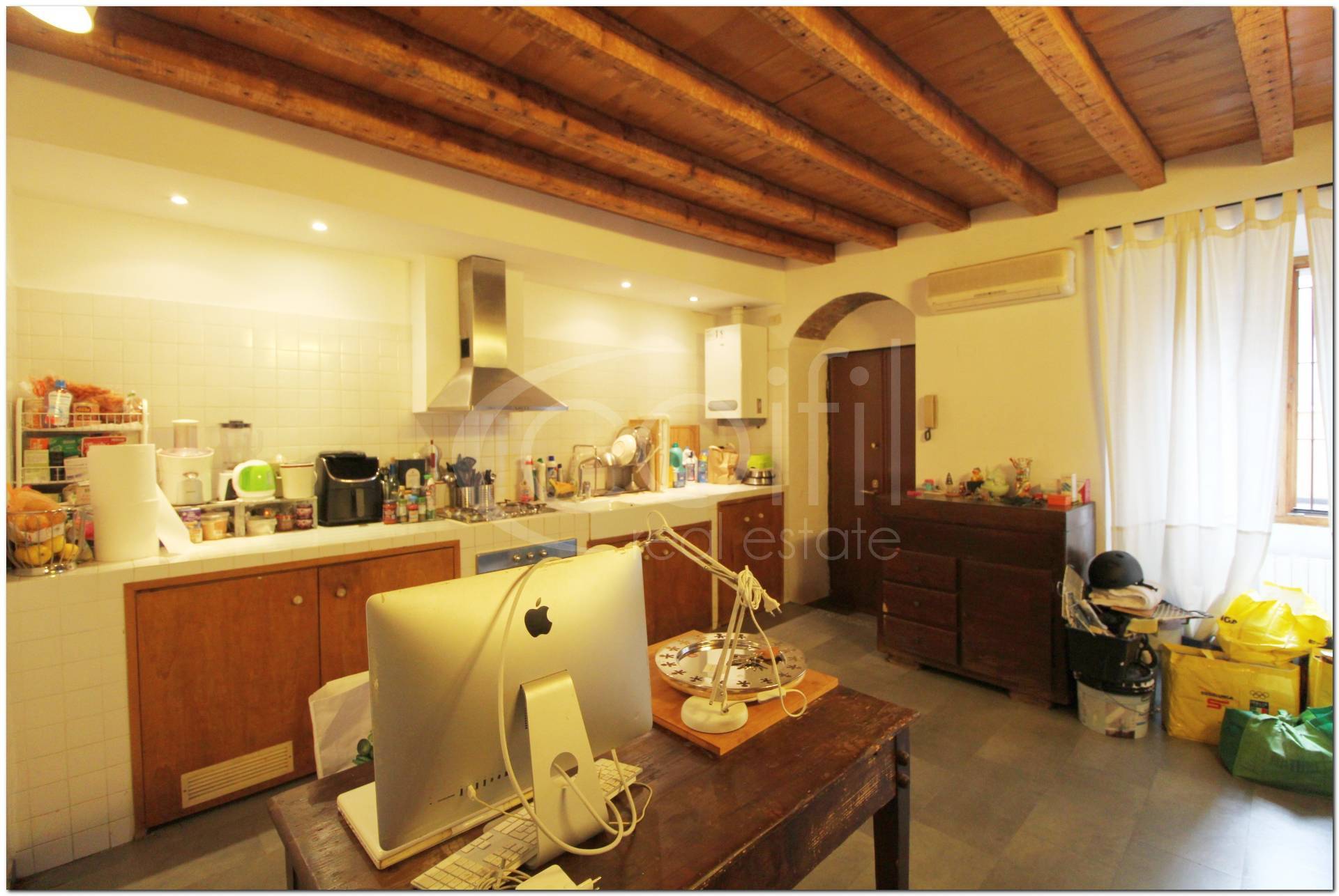 Appartamento in vendita a Milano, P.ta Genova