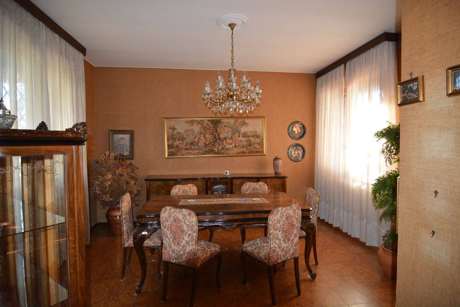 Villa in vendita a Rovescala