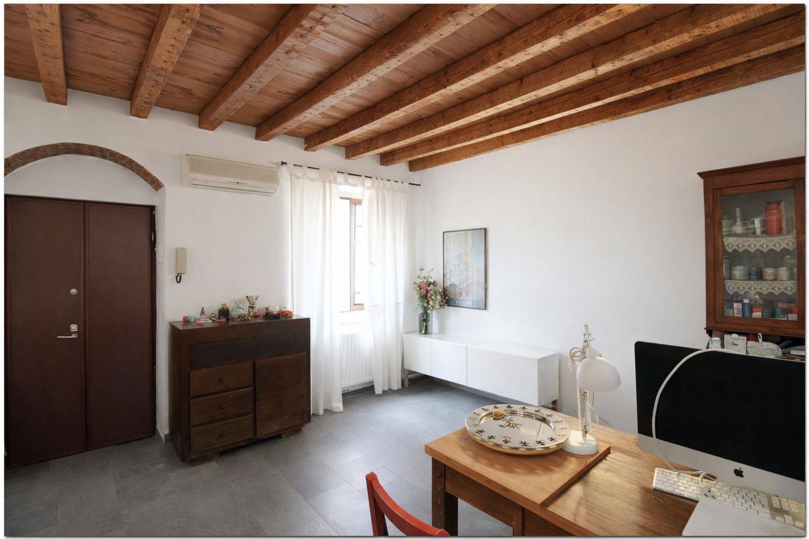 Appartamento in vendita a Milano, P.ta Genova