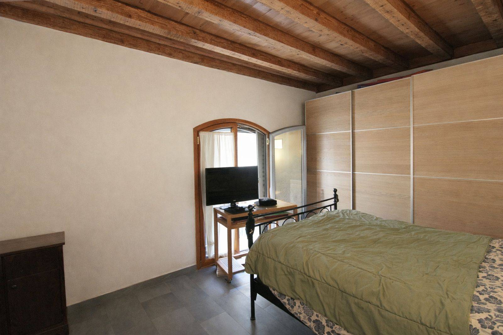 Appartamento in vendita a Milano, P.ta Genova