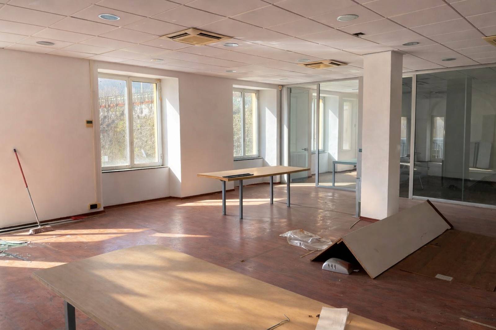 Studio/Ufficio in vendita a Genova, Bolzaneto