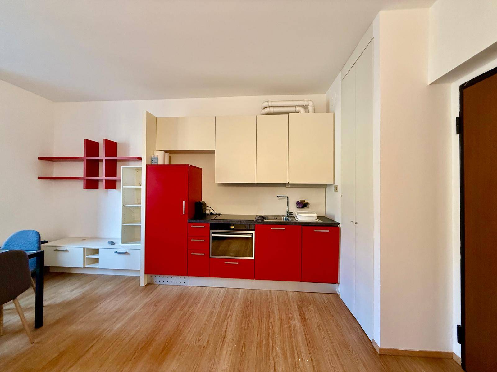 Appartamento in affitto a Milano, P.ta Genova