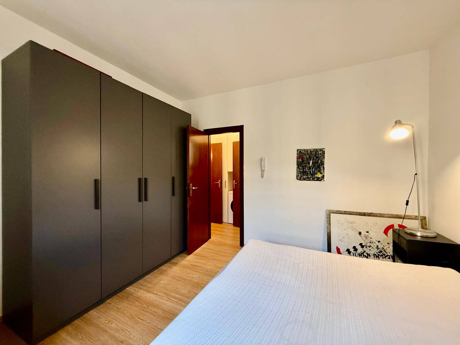 Appartamento in affitto a Milano, P.ta Genova