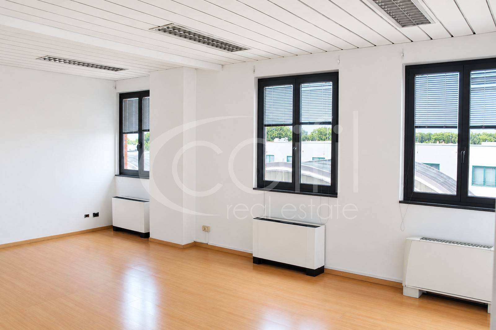 Complesso immobiliare in vendita a Cologno Monzese