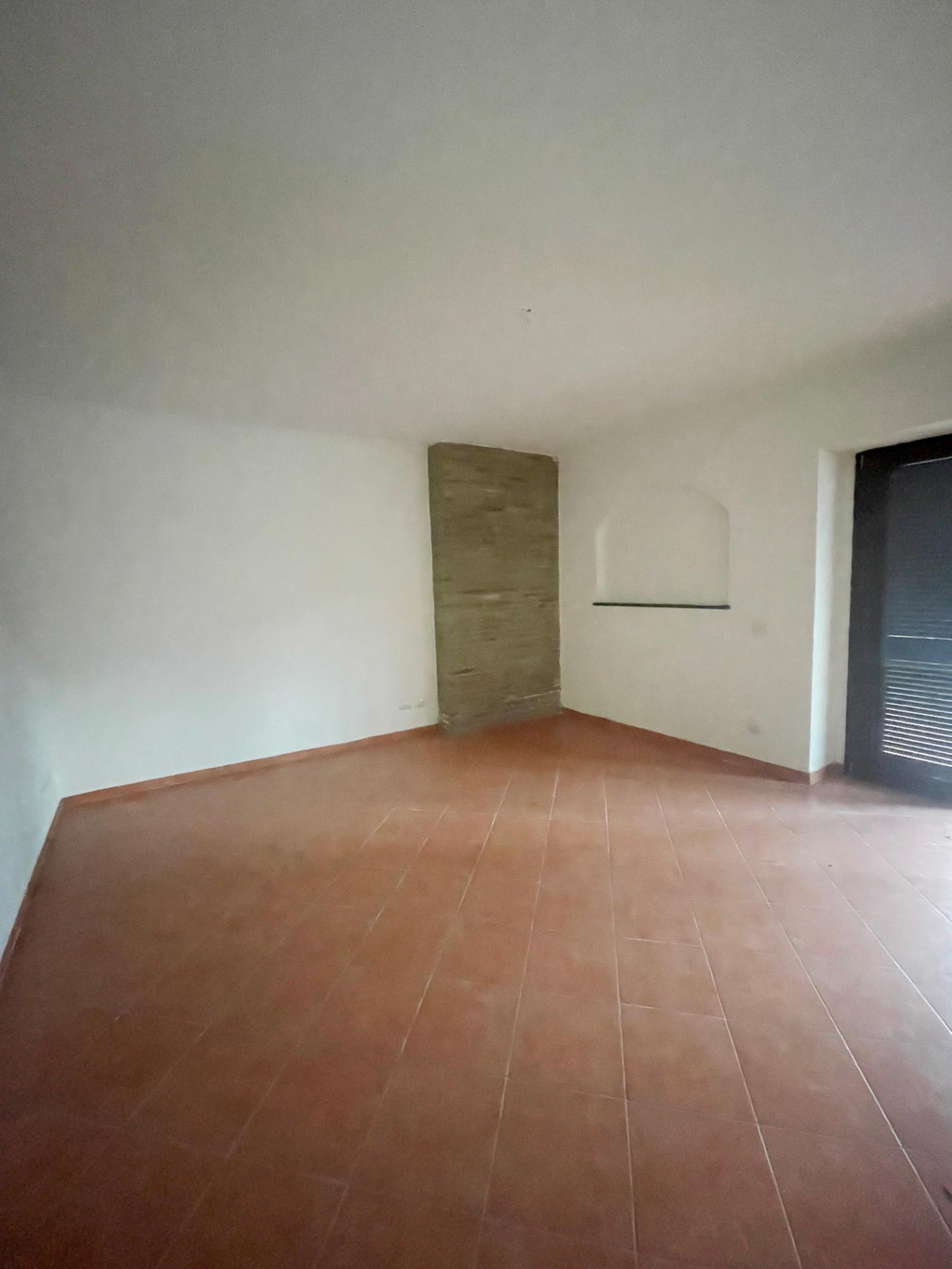 Appartamento con giardino a Calci