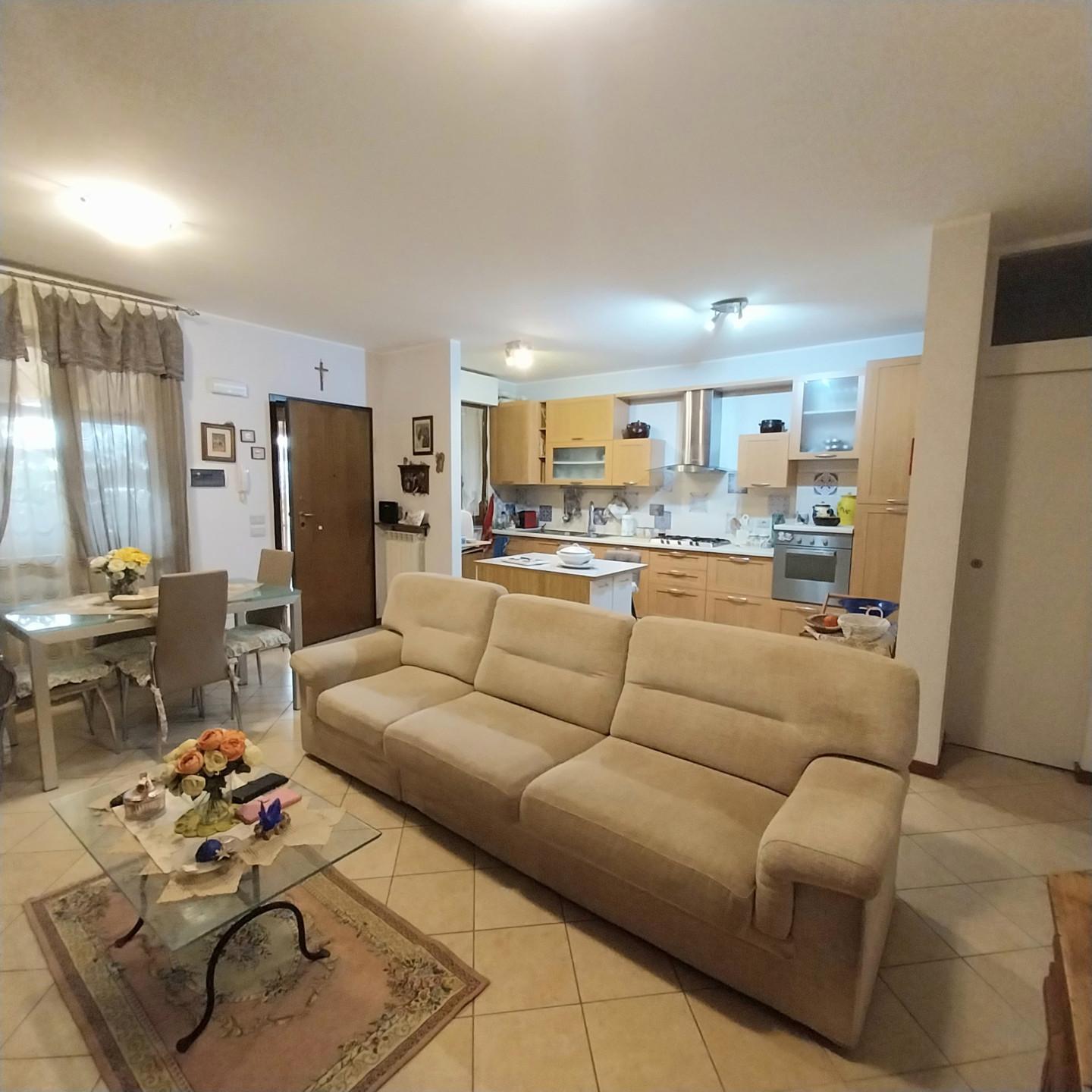 Quadrilocale con giardino a Calci