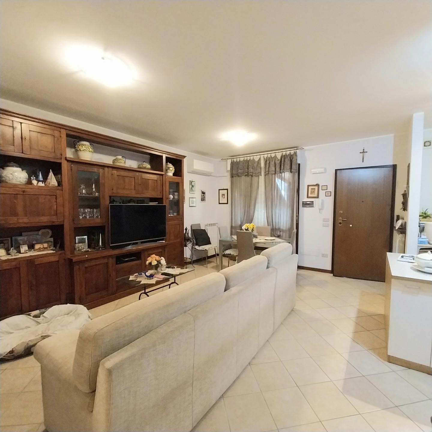 Quadrilocale con giardino a Calci