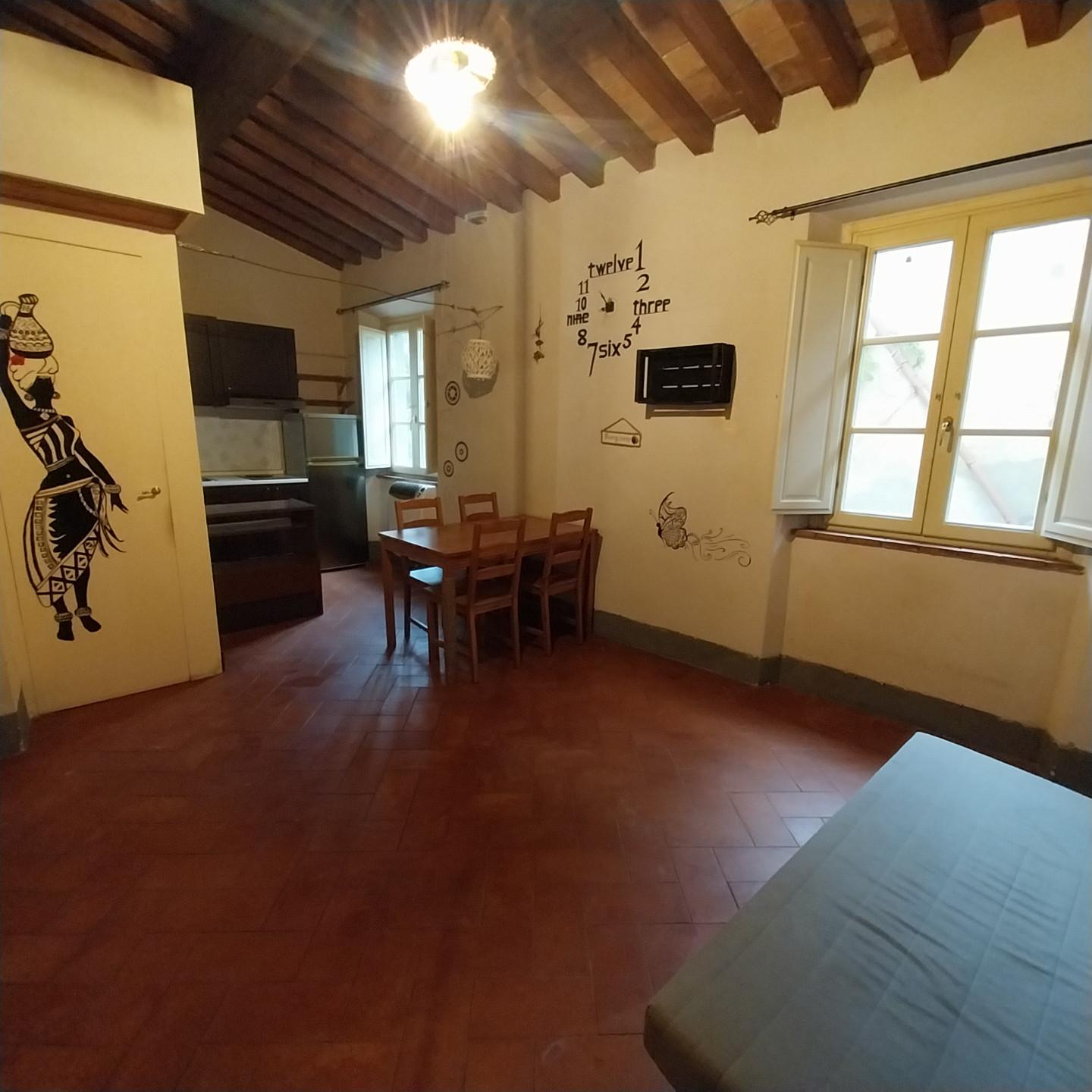 Monolocale arredato in affitto a Calci