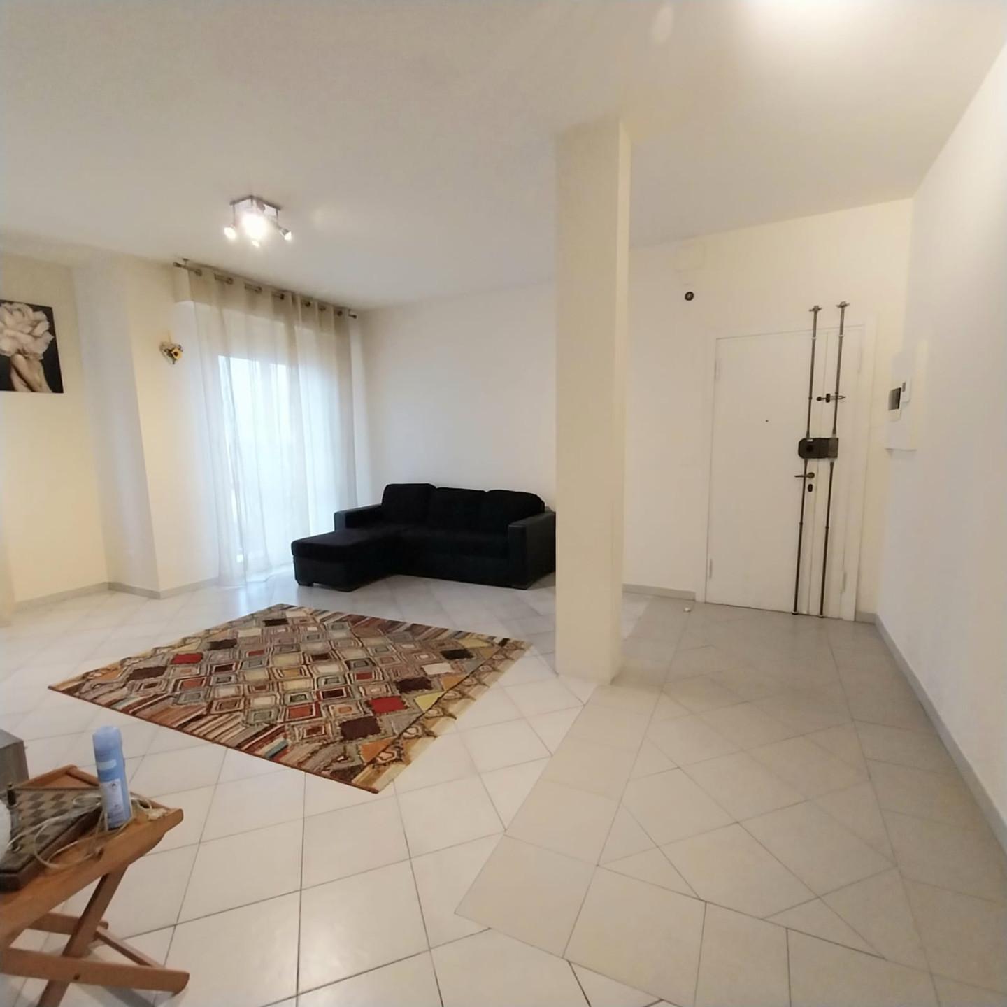 Appartamento in vendita a Cascina