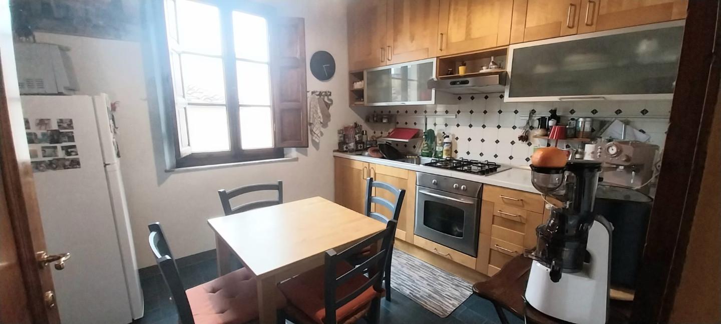 Quadrilocale in affitto a Calci