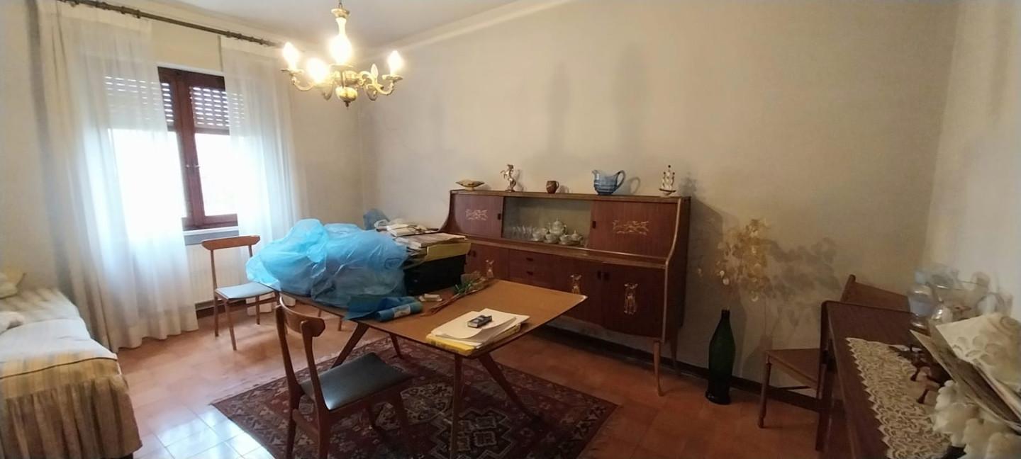 Villa con giardino a Calci