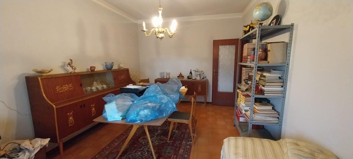 Villa con giardino a Calci