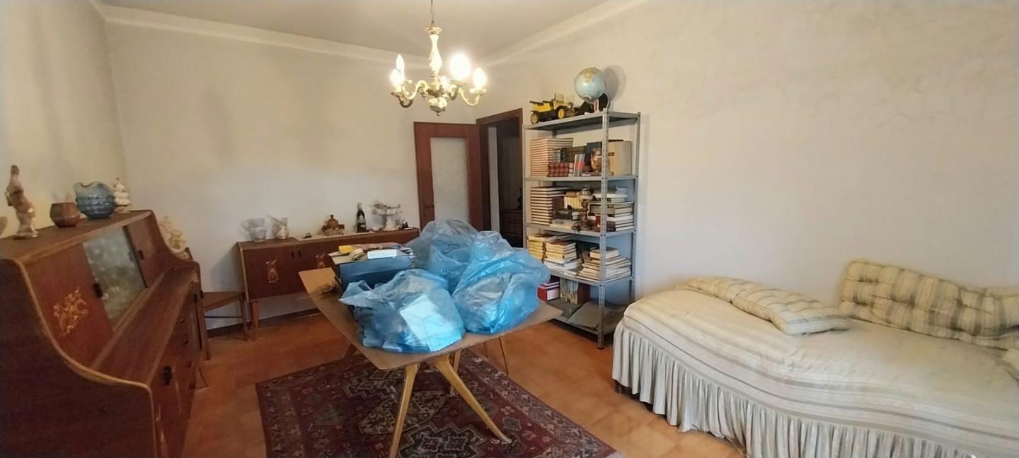 Villa con giardino a Calci