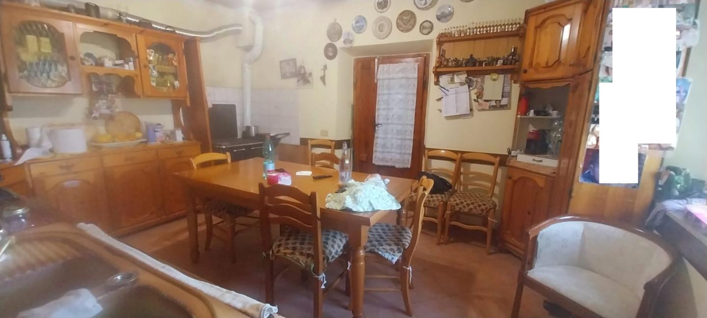 Casa indipendente con giardino a Calci