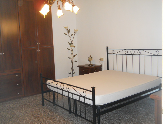 Bilocale arredato in affitto a Calci